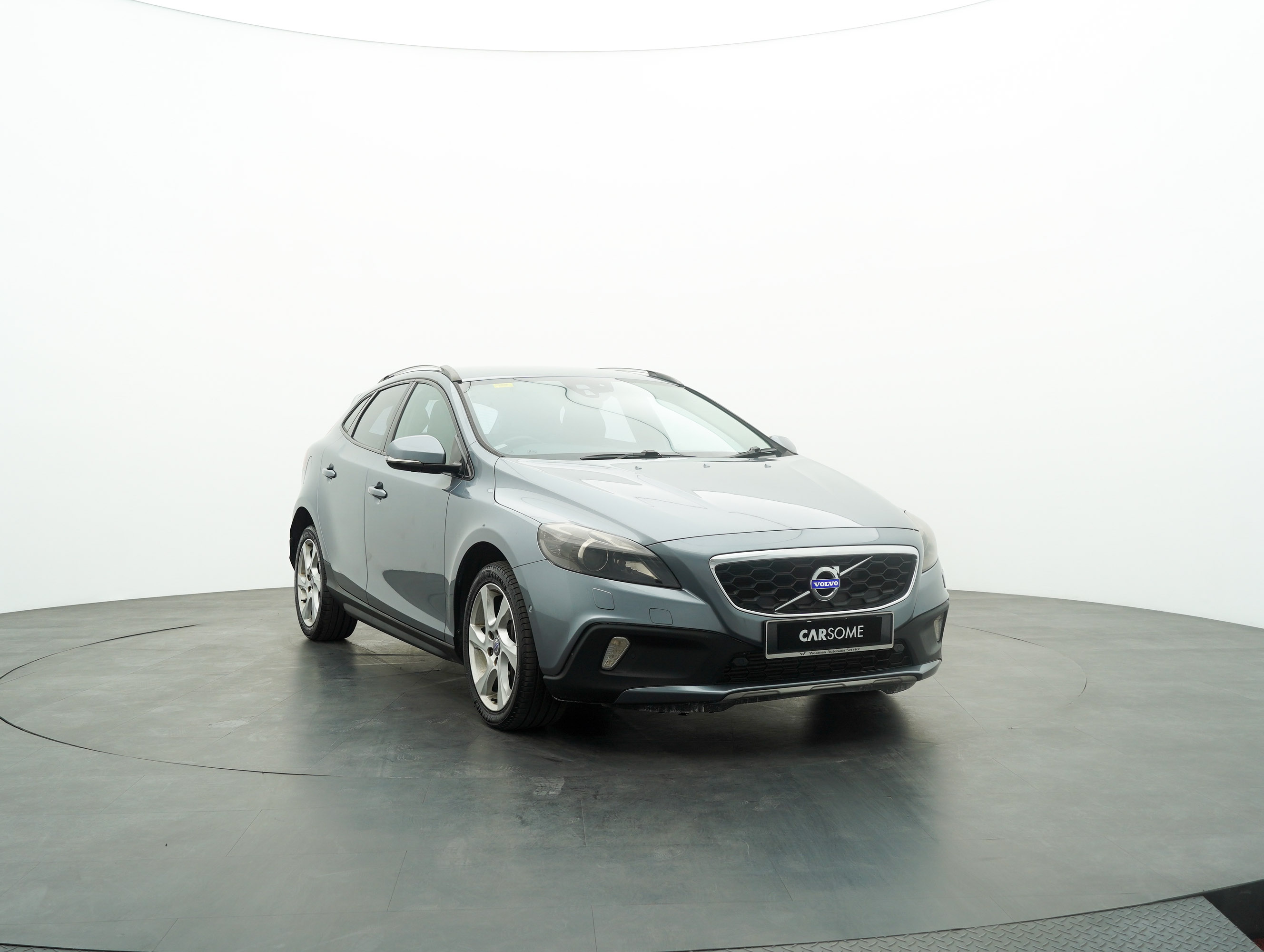 Buy used 2015 Volvo V40 T5 2.0 – Carsome.my