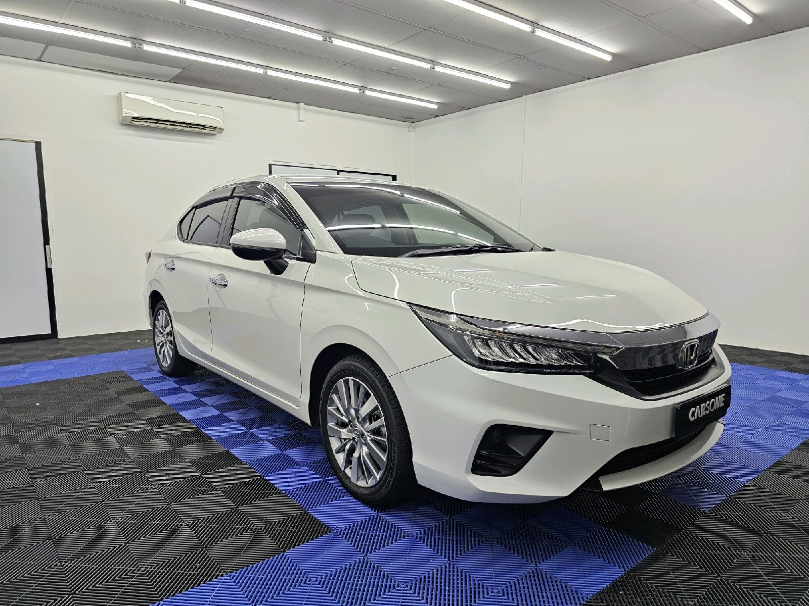 Honda City 1.5 V Sensing 2023