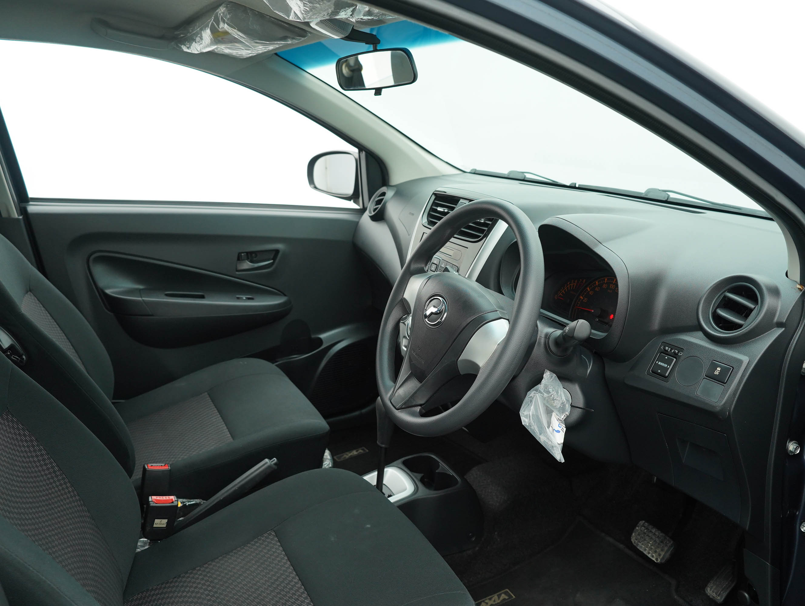 Perodua Axia 1.0 E MT