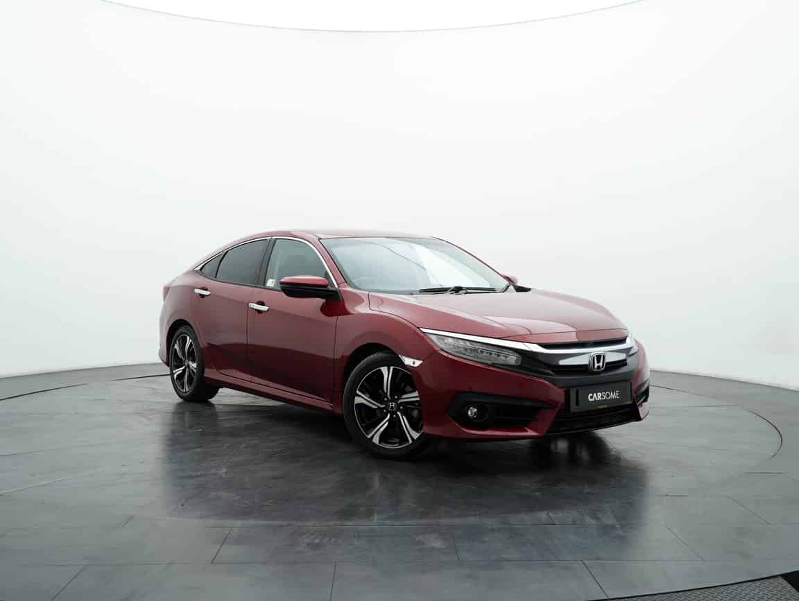 Honda_Civic_2018_Red_B2C_CARSOME
