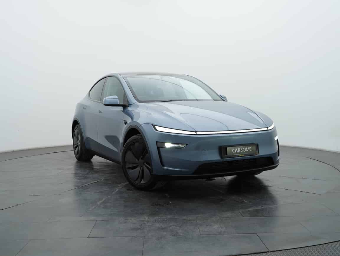 Tesla_Model Y_2025_Blue_B2C_CARSOME