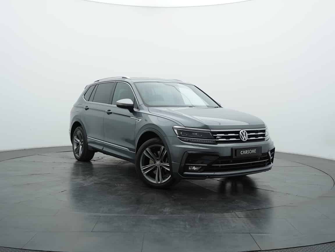 Volkswagen_Tiguan_2021_Gray_B2C_CARSOME