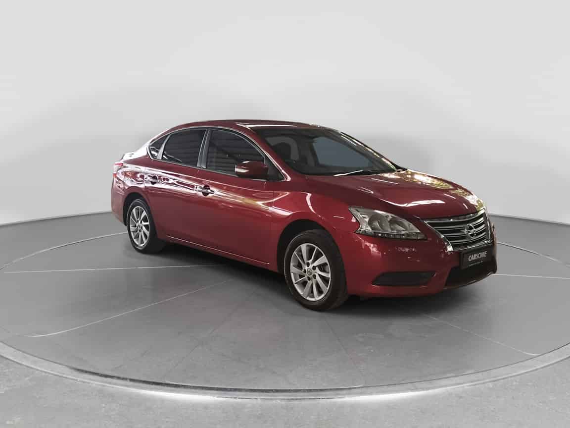 Nissan_Sylphy_2014_Red_B2C_CARSOME