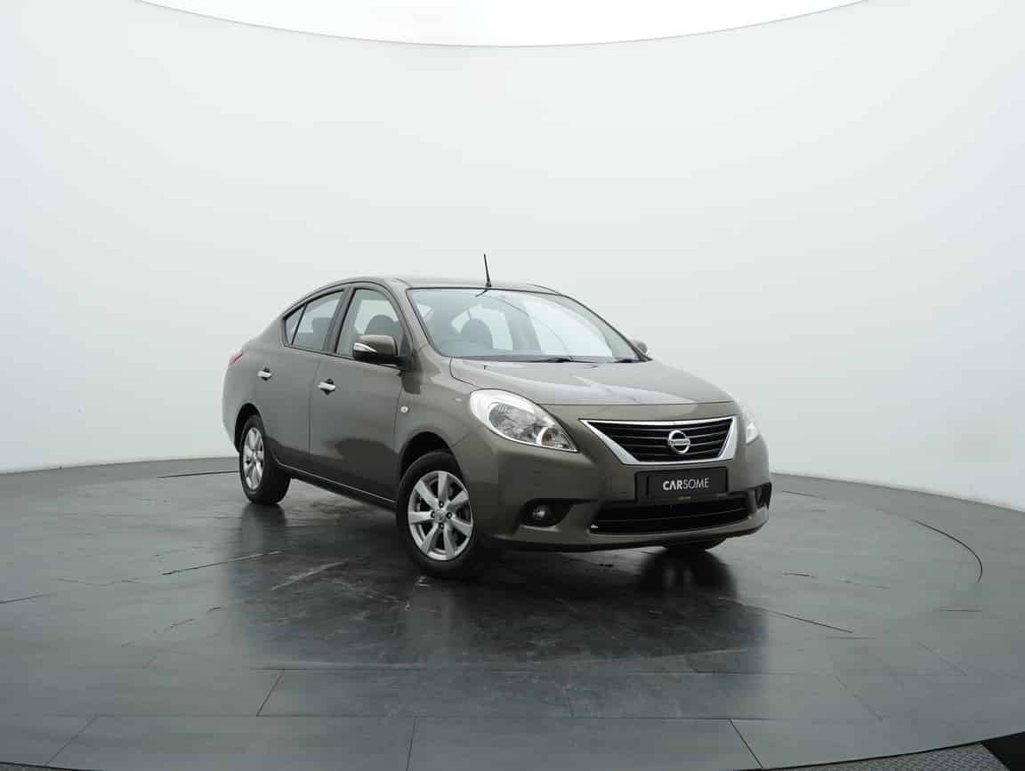 Nissan_Almera_2013_Gold_B2C_CARSOME