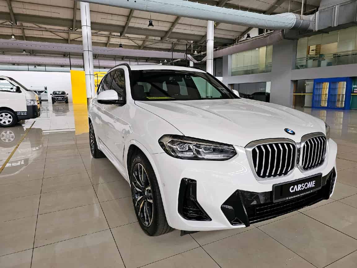 BMW_X3_2022_White_B2C_CARSOME