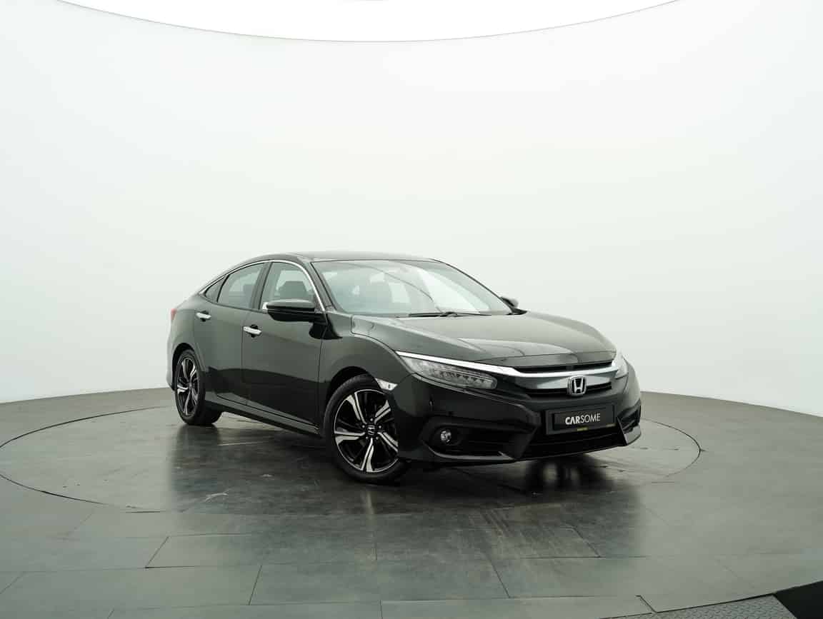Honda_Civic_2016_Black_B2C_CARSOME