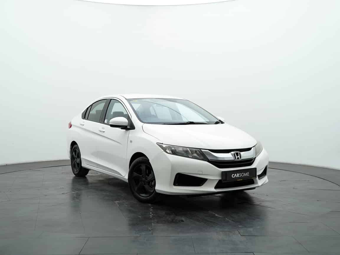 Honda_City_2015_White_B2C_CARSOME