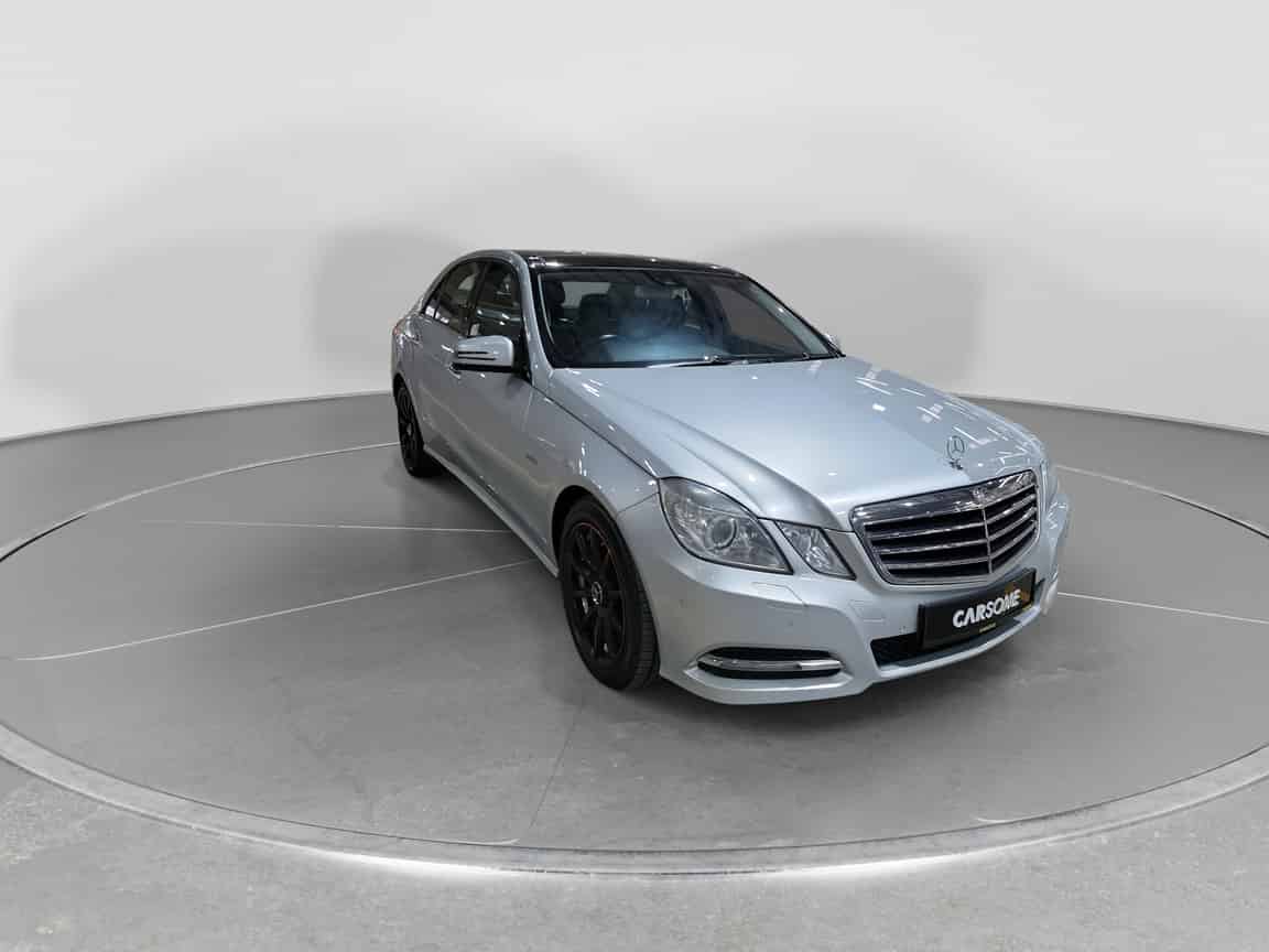 Mercedes-Benz_E250_2012_Silver_B2C_CARSOME