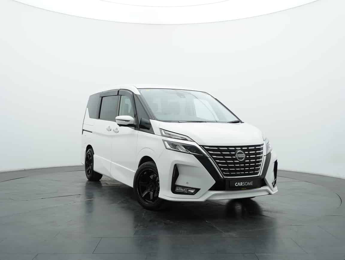 Nissan_Serena_2024_Putih_B2C_CARSOME