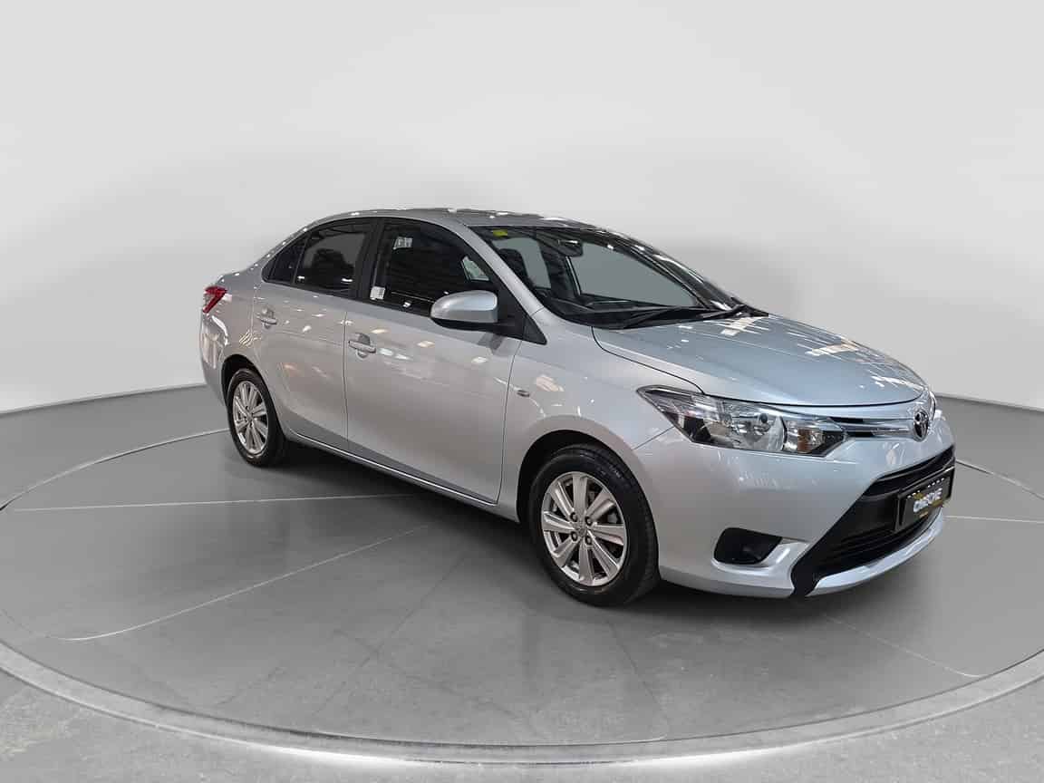 Toyota_Vios_2014_Silver_B2C_CARSOME