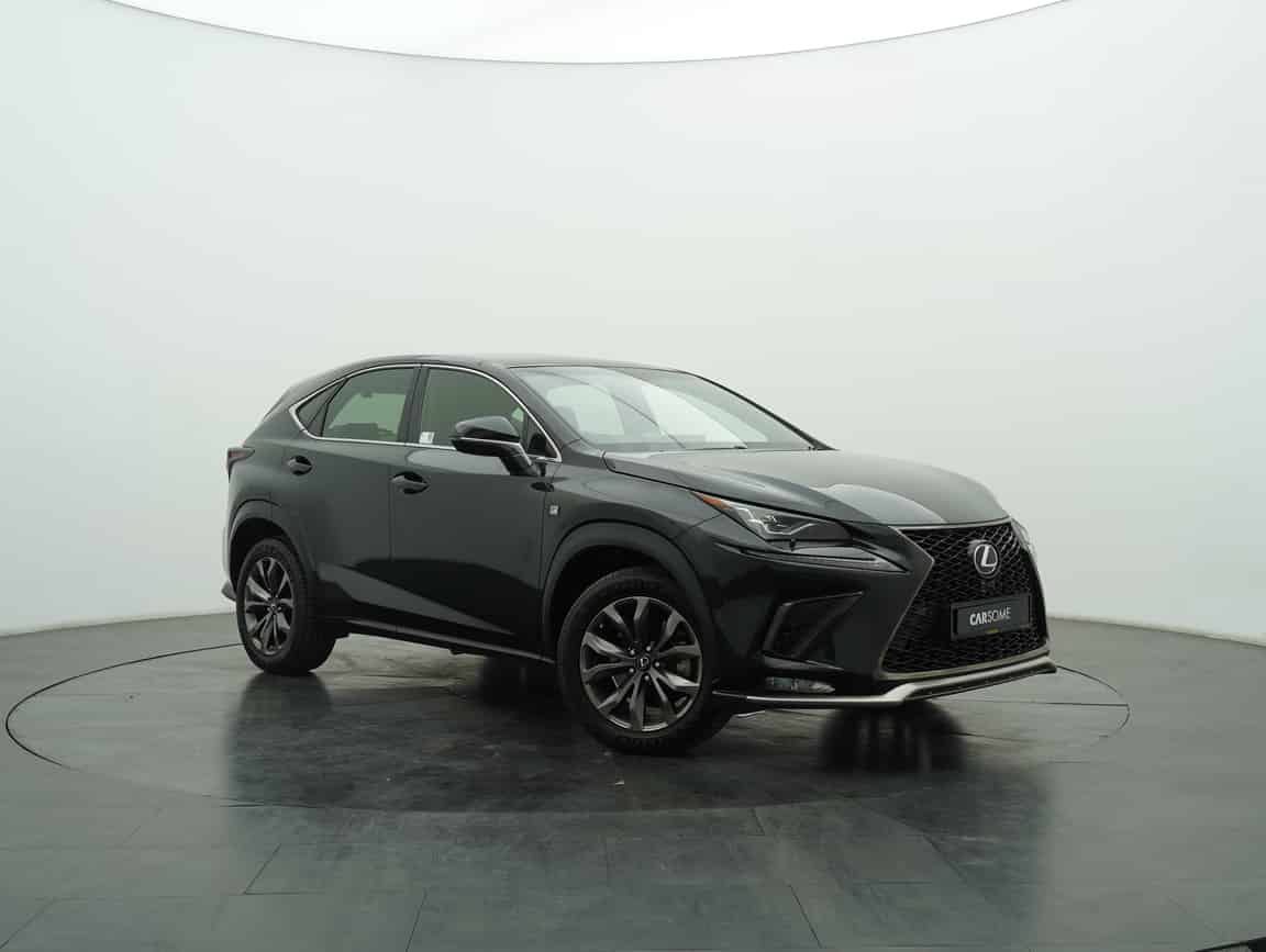 Lexus_NX 300_2018_Black_B2C_CARSOME