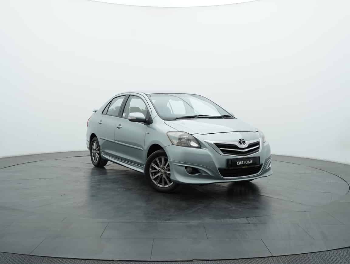 Toyota_Vios_2013_Silver_B2C_CARSOME