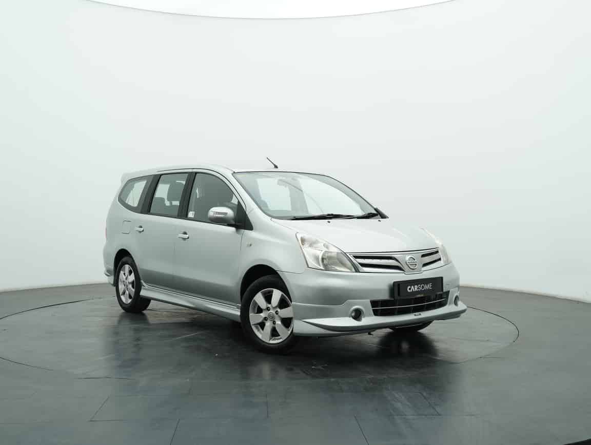 Nissan_Grand Livina_2013_Silver_B2C_CARSOME