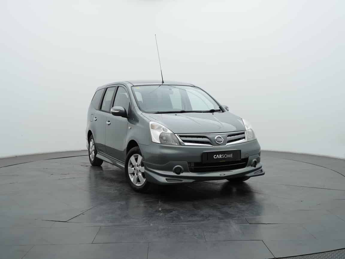 Nissan_Grand Livina_2012_Gray_B2C_CARSOME