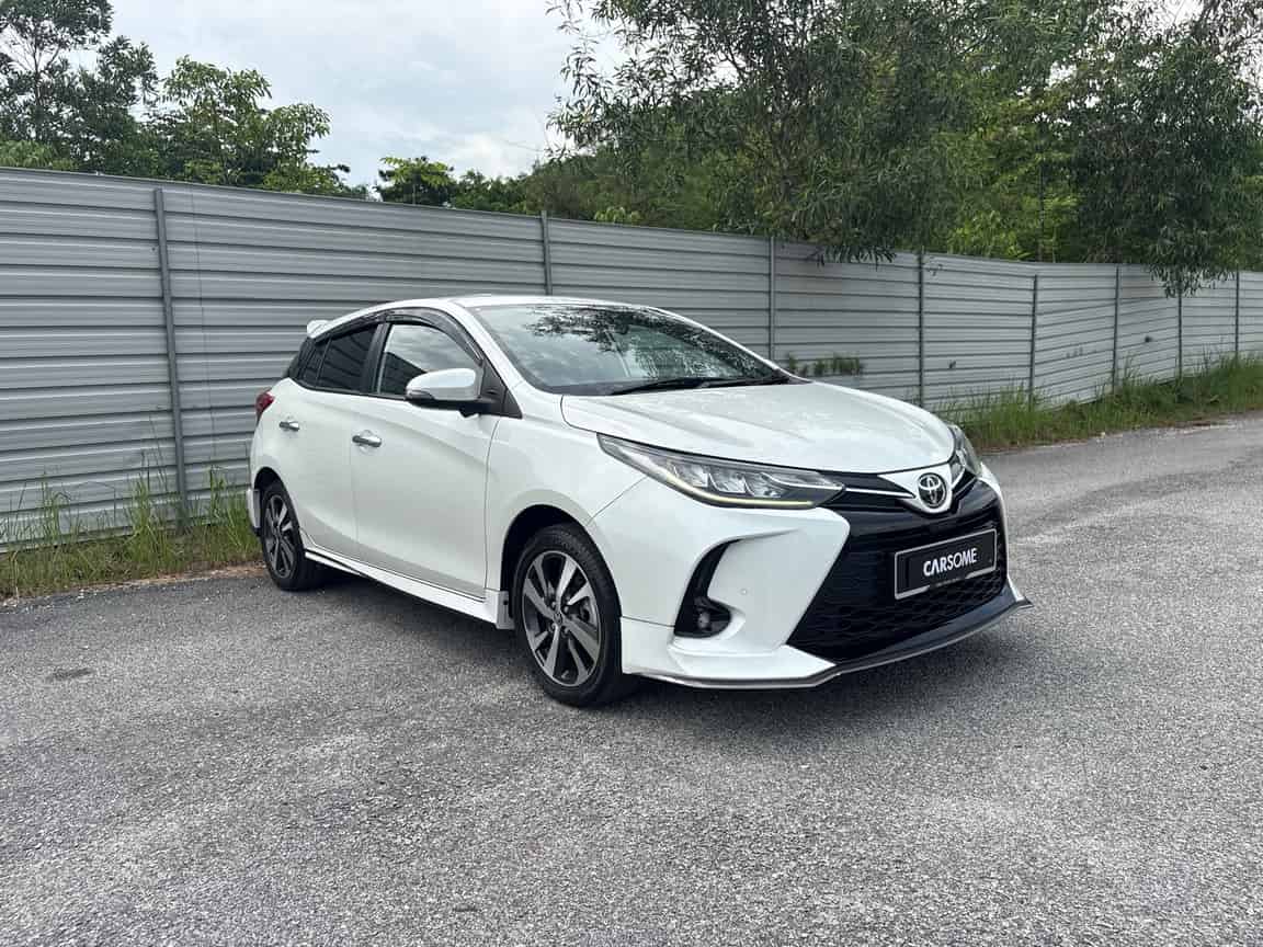 Toyota_Yaris_2022_White_B2C_CARSOME