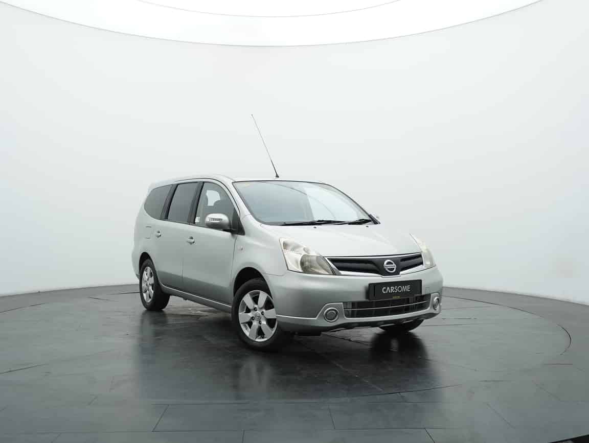 Nissan_Grand Livina_2012_Silver_B2C_CARSOME