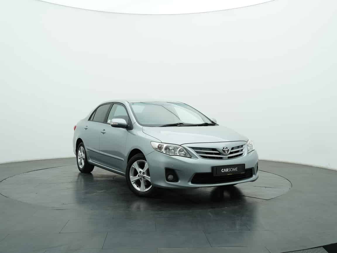 Toyota_Corolla Altis_2012_Silver_B2C_CARSOME