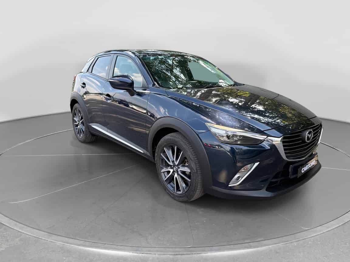 Mazda_CX-3_2017_Biru_B2C_CARSOME