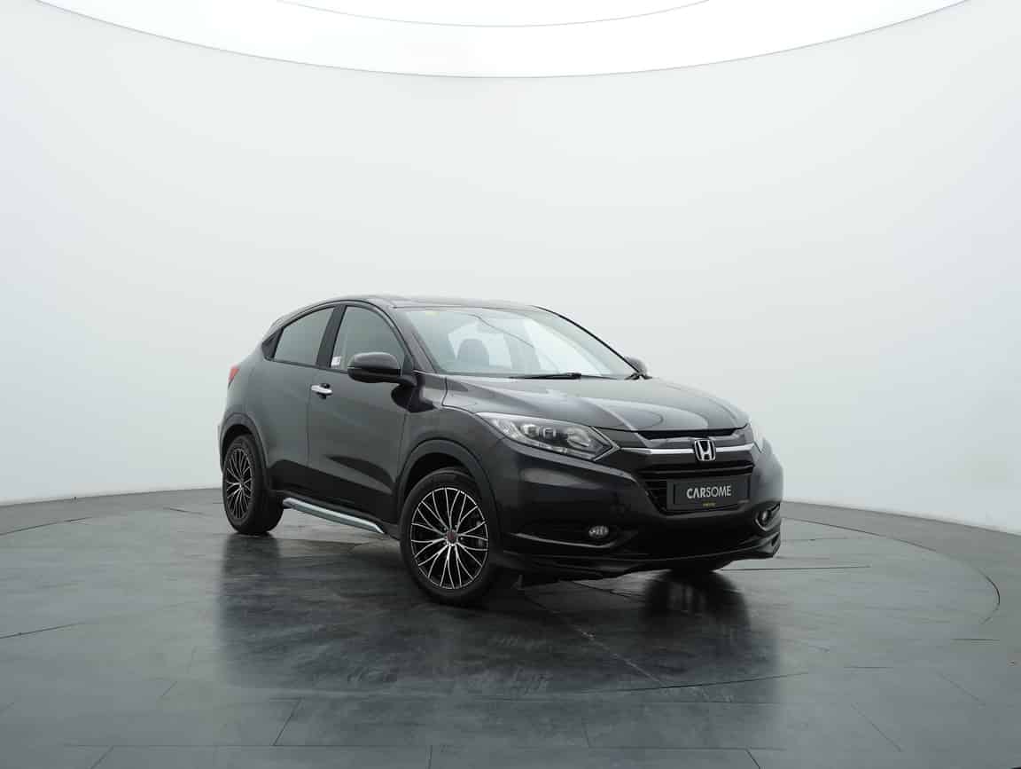 Honda_HR-V_2016_Gray_B2C_CARSOME