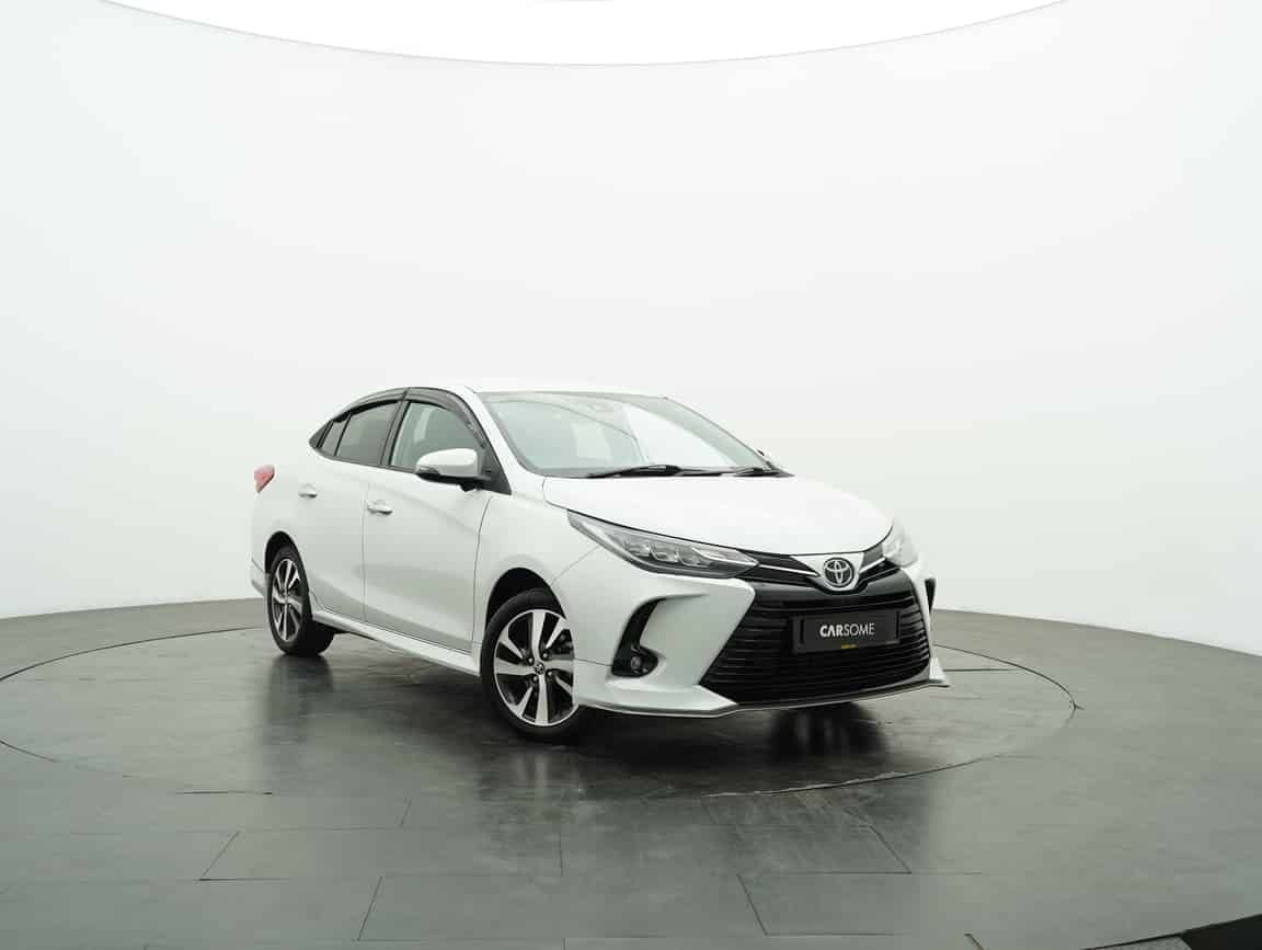 Toyota_Vios_2022_White_B2C_CARSOME