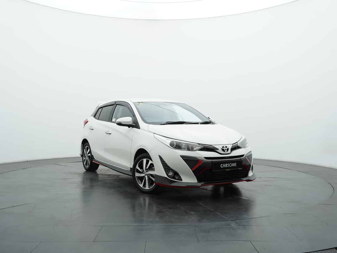 Toyota_Yaris_2019_White_B2C_CARSOME