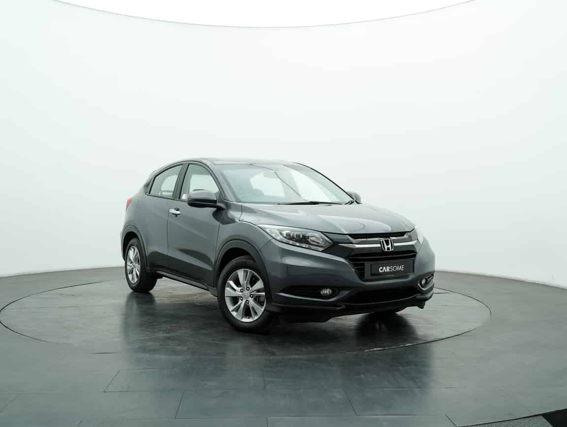 Honda_HR-V_2016_Gray_B2C_CARSOME