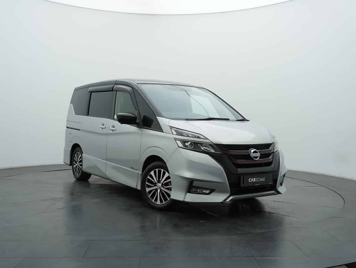 Nissan_Serena_2018_Silver_B2C_CARSOME