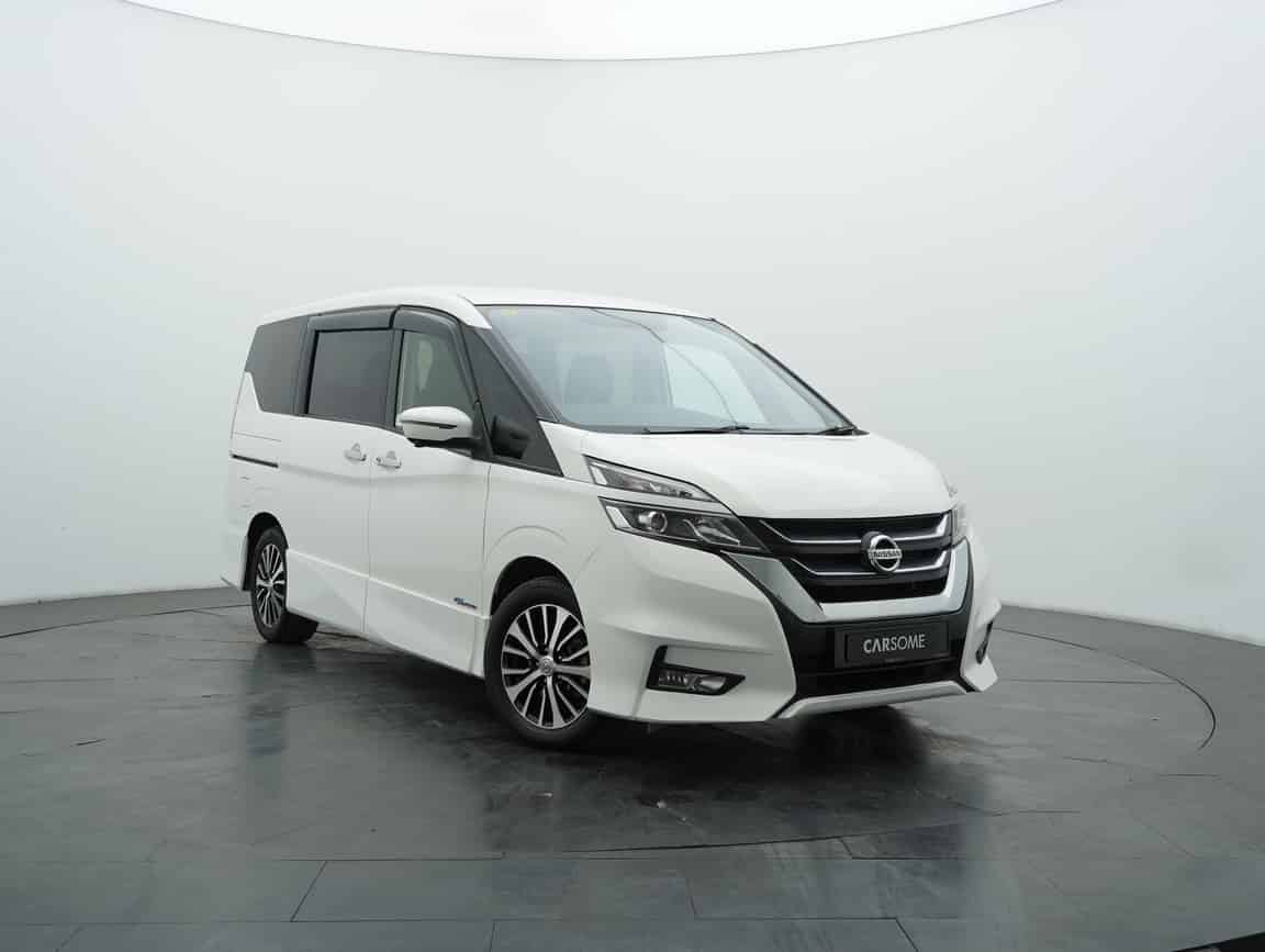 Nissan_Serena_2019_White_B2C_CARSOME