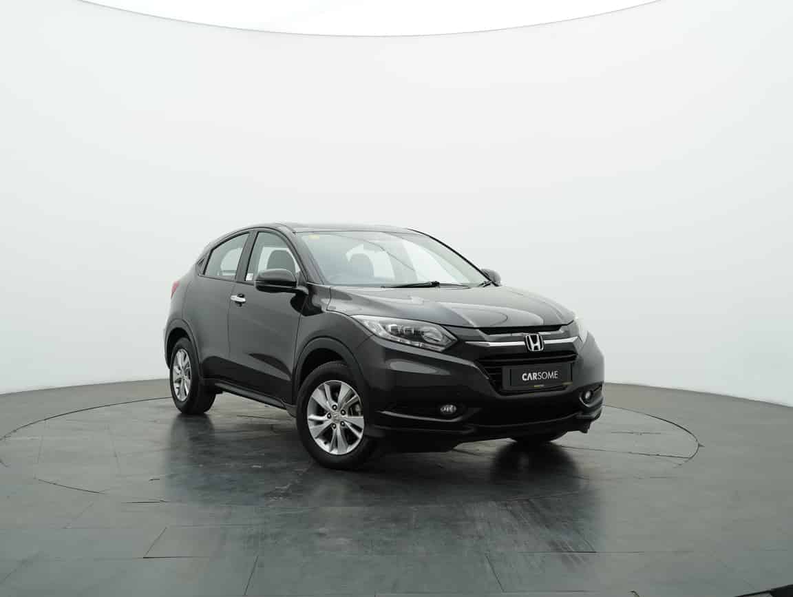 Honda_HR-V_2015_Gray_B2C_CARSOME