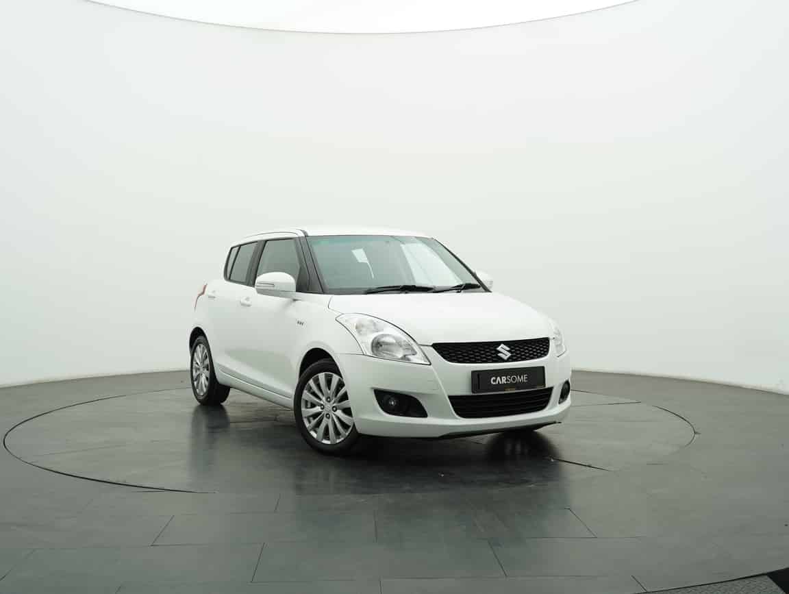 Suzuki_Swift_2013_White_B2C_CARSOME