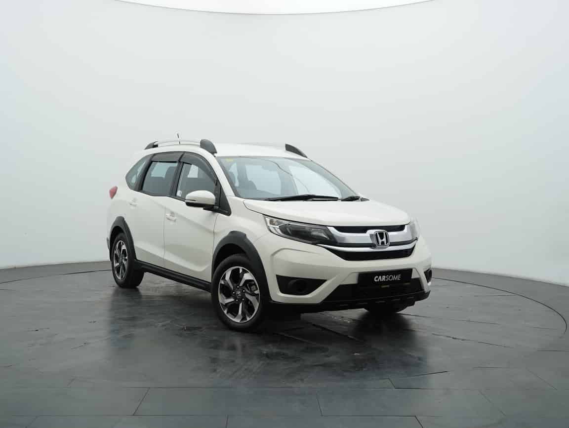 Honda_BR-V_2017_White_B2C_CARSOME