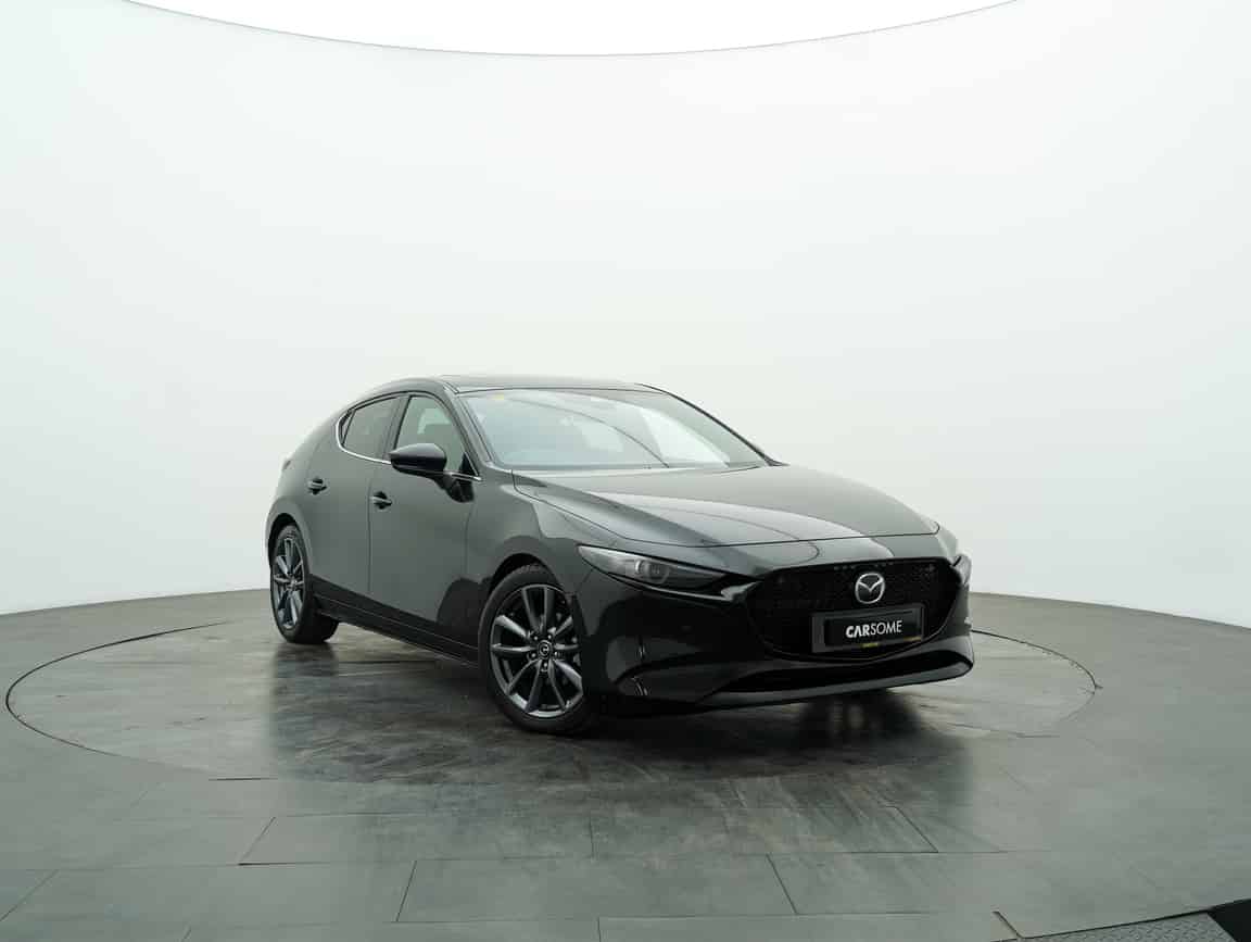 Mazda_3_2019_Black_B2C_CARSOME