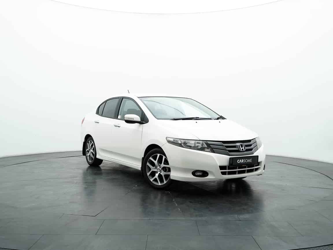 Honda_City_2012_White_B2C_CARSOME