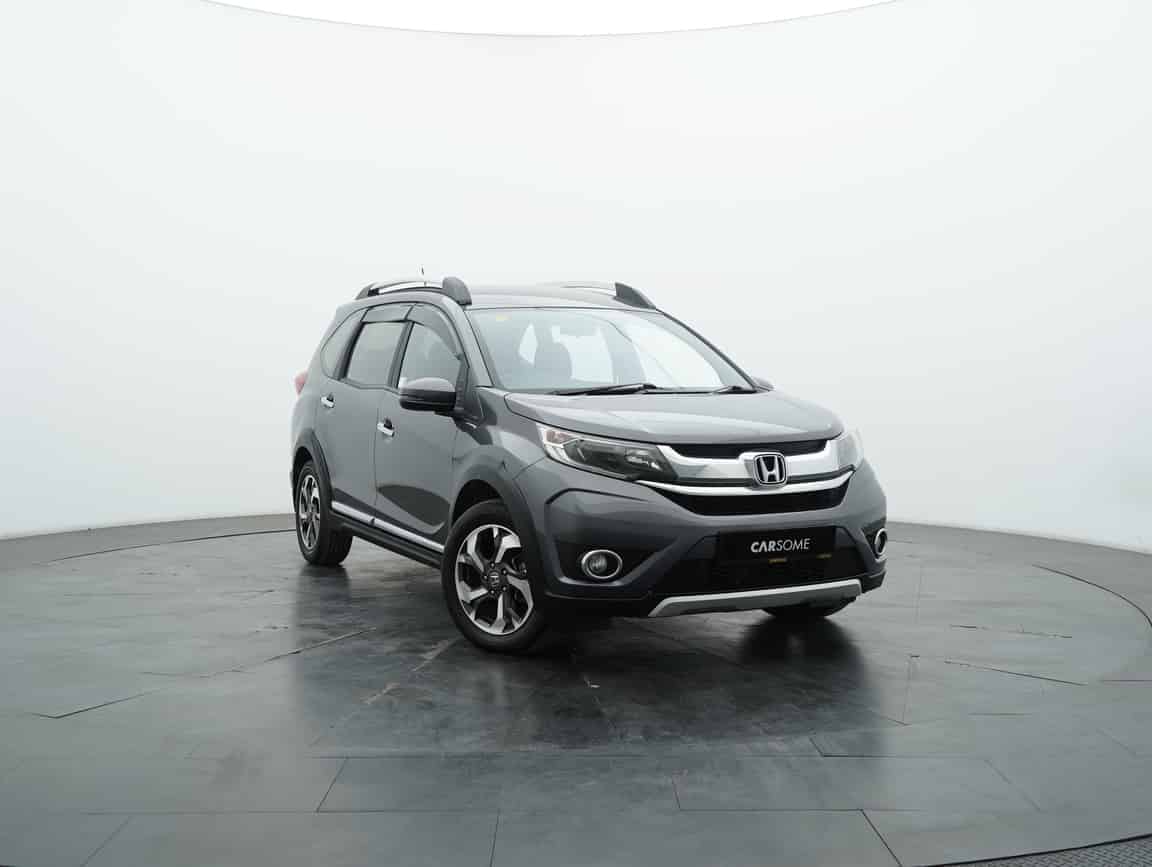 Honda_BR-V_2018_Gray_B2C_CARSOME