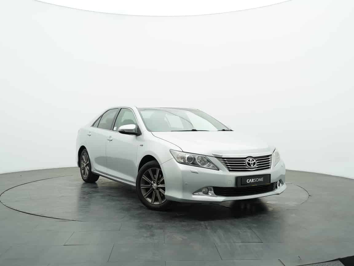 Toyota_Camry_2014_Perak_B2C_CARSOME