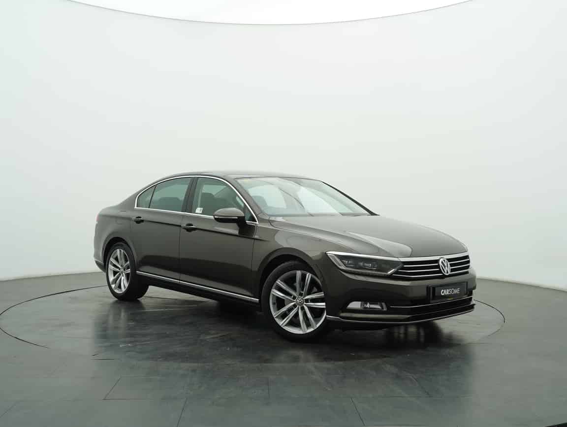 Volkswagen_Passat_2017_Brown_B2C_CARSOME