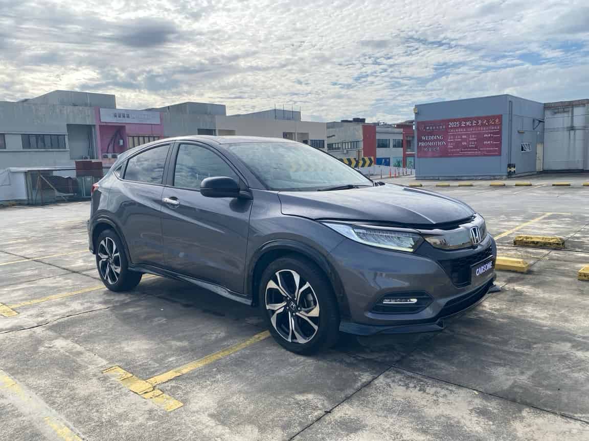 Honda_HR-V_2022_Gray_B2C_CARSOME
