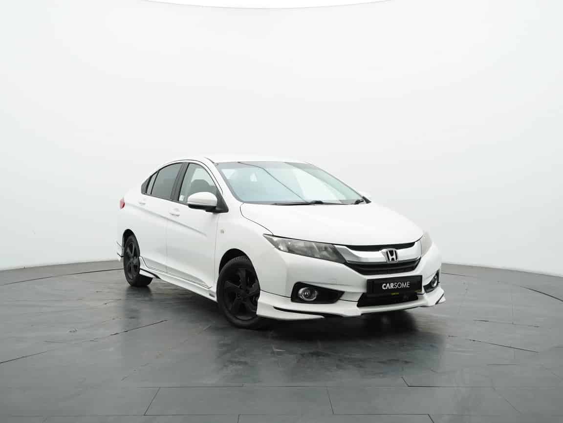 Honda_City_2015_Putih_B2C_CARSOME