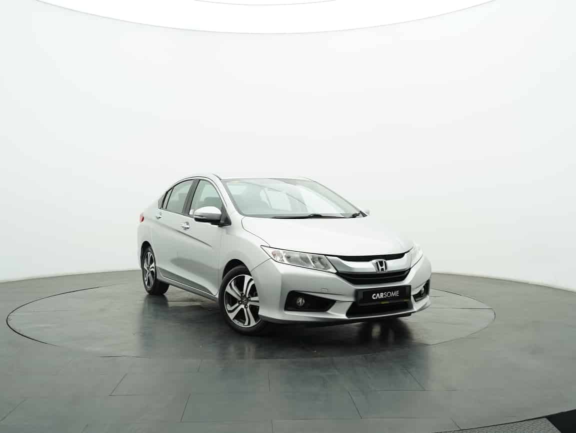 Honda_City_2014_Silver_B2C_CARSOME
