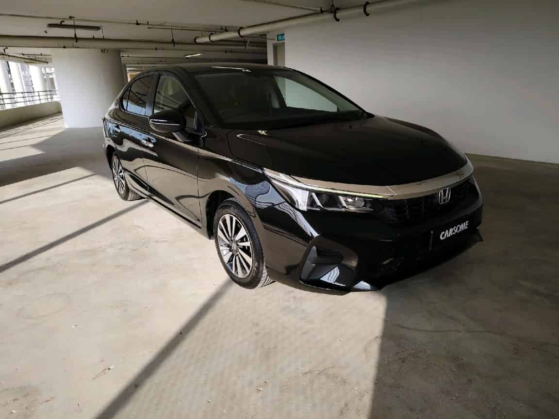 Honda_City_2023_Hitam_B2C_CARSOME