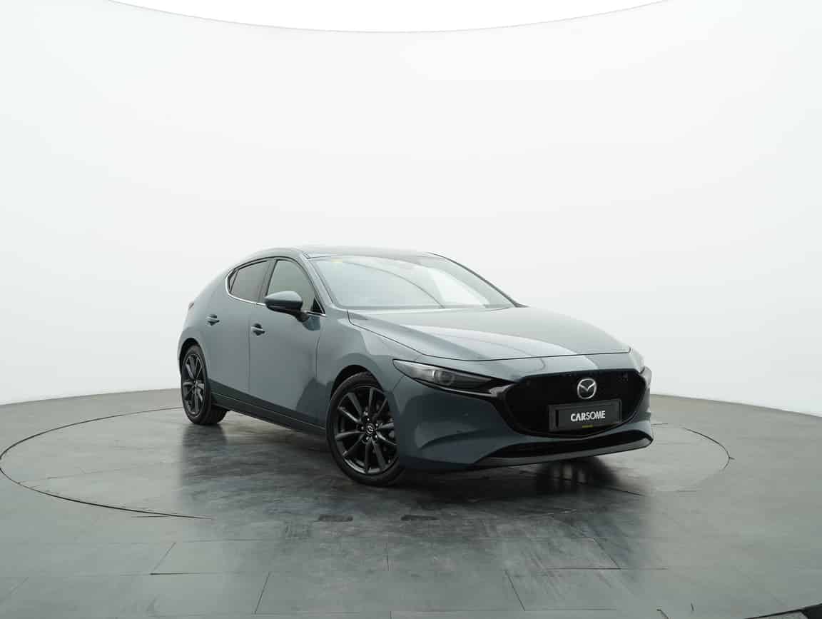 Mazda_3_2021_Gray_B2C_CARSOME