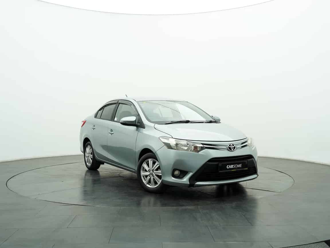 Toyota_Vios_2013_Silver_B2C_CARSOME