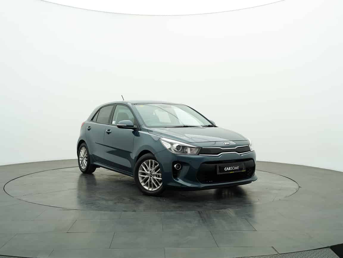 Kia_Rio_2019_Blue_B2C_CARSOME