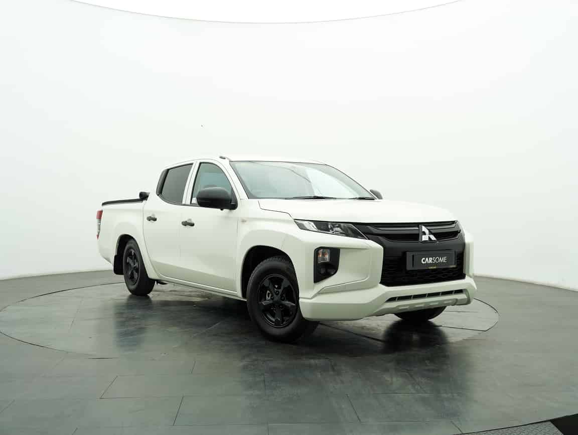 Mitsubishi_Triton_2022_White_B2C_CARSOME
