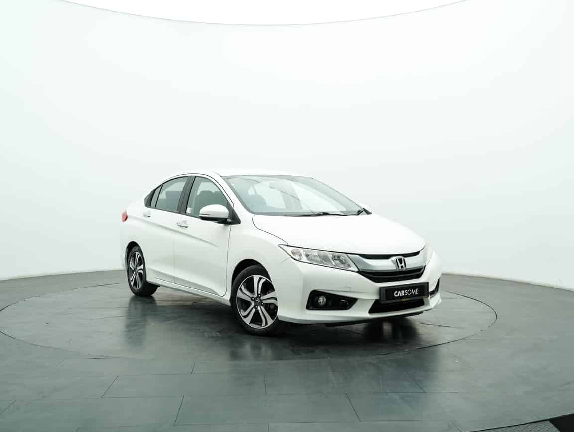Honda_City_2014_Putih_B2C_CARSOME