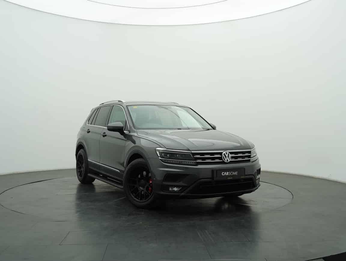 Volkswagen_Tiguan_2019_Gray_B2C_CARSOME