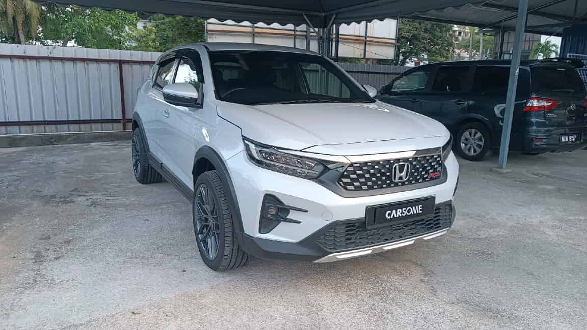 Honda_WR-V_2023_White_B2C_CARSOME