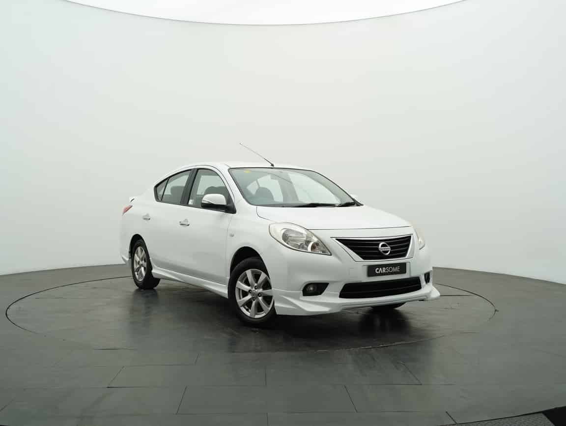 Nissan_Almera_2013_White_B2C_CARSOME