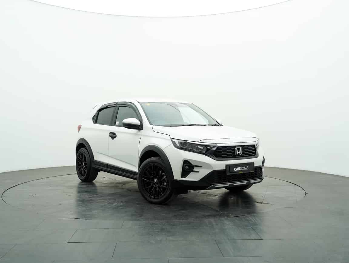 Honda_WR-V_2024_White_B2C_CARSOME