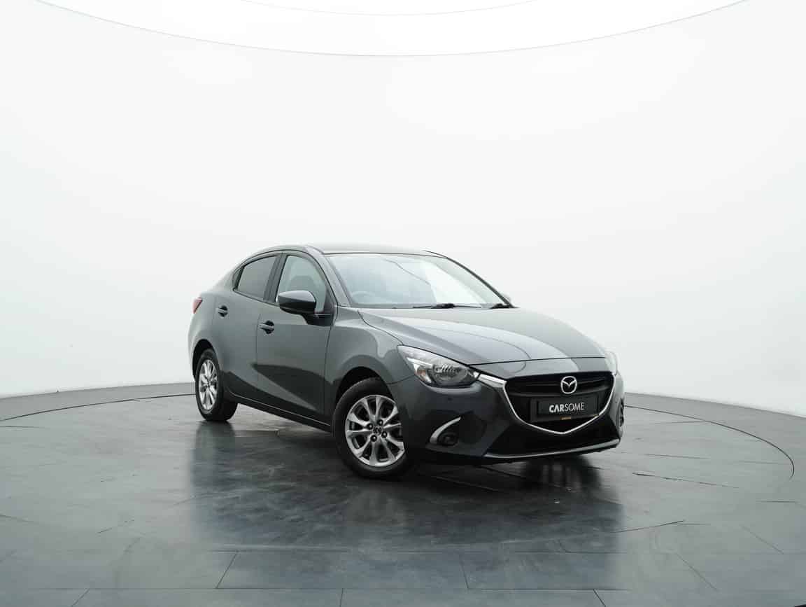 Mazda_2_2018_Gray_B2C_CARSOME